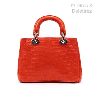 CHRISTIAN DIOR ∆ "Lady Dior" bag PM 23 cm in orange matted crocodile, pink leather...