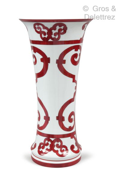 HERMÈS Paris made in France TGM porcelain vase " Balcony of the Guadalquivir ". Height:...