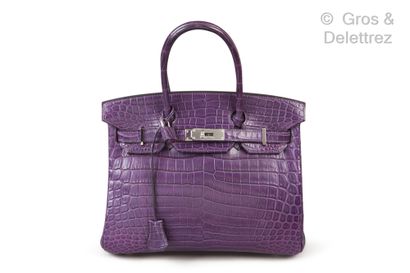 HERMÈS Paris made in France Year 2011

∆ "Birkin" bag 30 cm in amethyst matte Crocodylus...