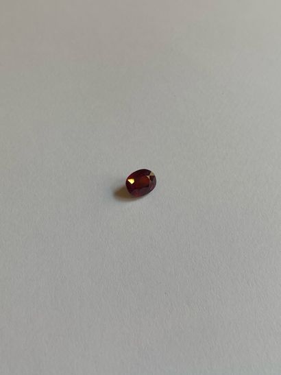 null Ruby on paper. 	

Weight of the ruby : 1,42 carat.

Color : " Sang de pigeon...