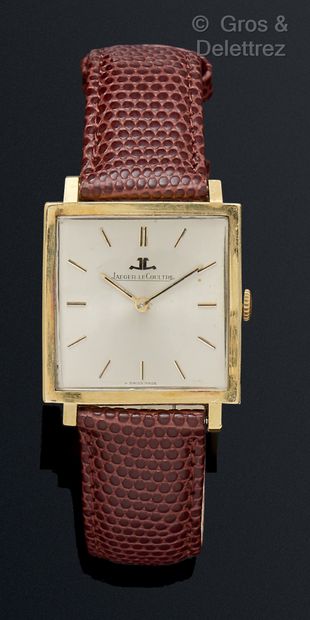 JAEGER LECOULTRE Montre de poignet en or jaune, boîtier carré (29 x 29 mm), cadran...