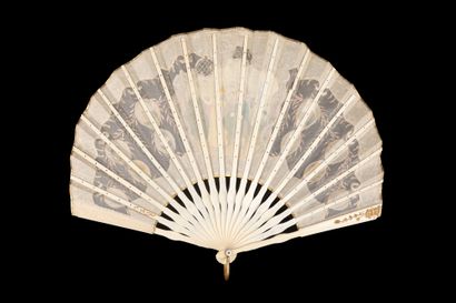  La cueillette des roses, Europe, circa 1900 Folded fan, balloon shape, the leaf...