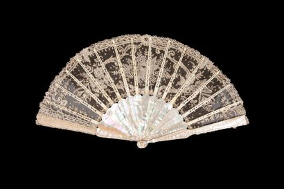 null Flowers and foliage, Europe, circa 1880
Folded fan, the tulle leaf decorated...