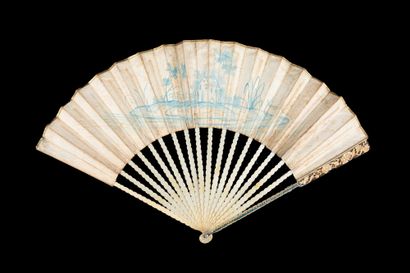 null Camaïeu de bleu, vers 1760-1770
Éventail plié, la feuille double en papier peint...