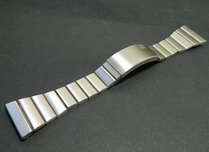 null ZENITH TIME COMMAND led

ref: 02 0012 471



Bracelet acier - steel strap

dimensions-length:...