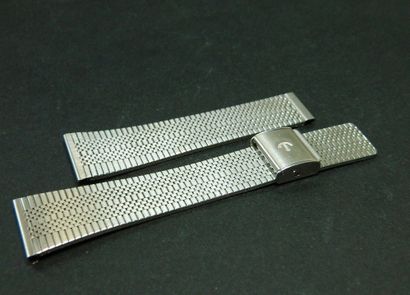 null RADO

steel bracelet

Ref: 03780

size: 24mm

clasp: 16mm

length: 100mm / 75mm



Excellent...