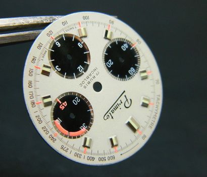 null PRIMATO by Heuer

cadran de chronographe

calibre: Valjoux 7736

diamètre: 30,00mm

pieds:...