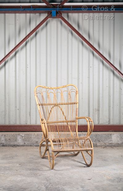 null Low armchair in rattan.

Height : 100 cm