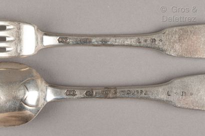 null Silver flatware model engraved G Villon. Saumur, XVIIIth century Silver flatware...
