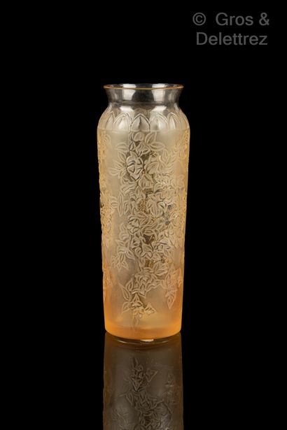 Lalique France. Cylindrical vase out of pressed...