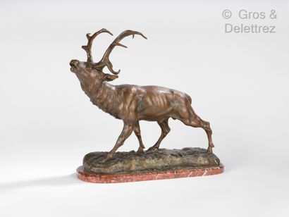 null After Thomas CARTIER The stag at the bellowing Proof in bronze with brown patina...