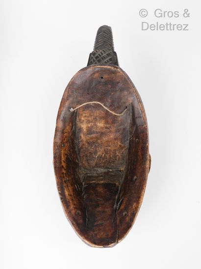 null Côte d’Ivoire Masque Yaouré en bois sculpté Haut : 37 cm