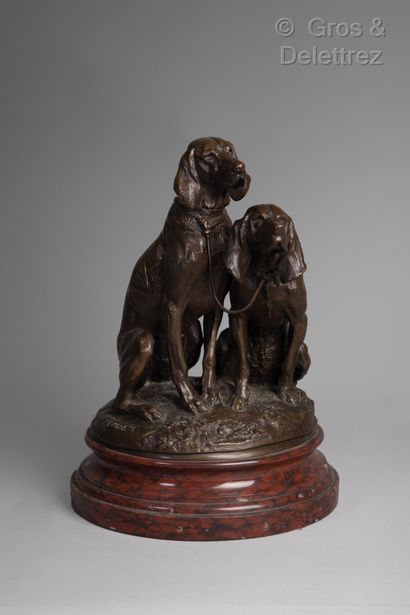 null Emmanuel FREMIET (1824-1910) Deux chiens de chasse à courre Epreuve en bronze...