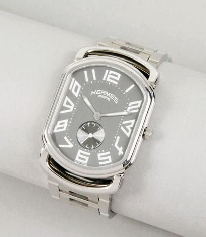 HERMES Paris Made in France Montre "Clipper" en acier, cadran anthracite, chiffres...