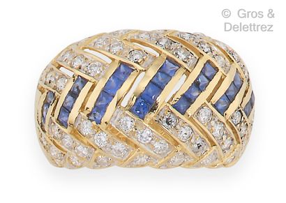 null Yellow gold openwork "Jonc" ring, composed of ribbons set with brilliant-cut...