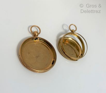 Lot composed of two yellow gold pocket watches....