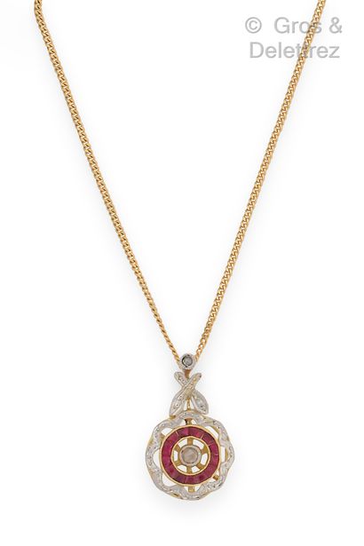 null Yellow and white gold "Rosette" pendant set with rose-cut diamonds and calibrated...