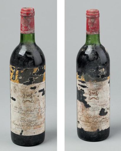 null 2 Bouteilles CH. MOUTON-ROTHSCHILD, 1° cru Pauillac 1974 (1 ea, 1 eta TLB)