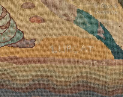 Jean LURÇAT (1892-1966) Tapisserie en laine à décor de fond marin.

Signée et datée...