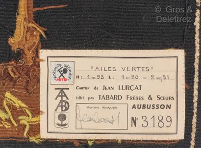 Jean LURÇAT (1892-1966) « Ailes Vertes »

Tapisserie en laine.

Signée.

Édition...