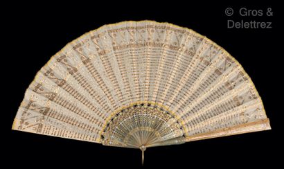 null Thousand sequins, Europe, circa 1920

Folded fan, the leaf in cream silk embroidered...
