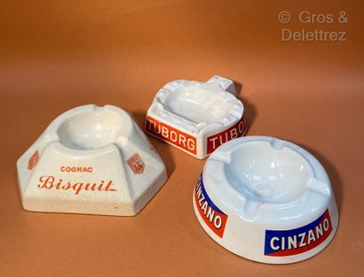 null Moulin des Loups Orchies Saint Amand



Lot of three advertising ashtrays in...