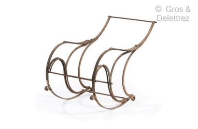 null 
PETER COOPER 





Rocking chair in wrought iron





around 1860





H :...