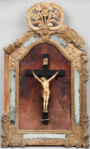 null CRUCIFIX, le Christ en ivoire sculpté du XVIIème siècle, la croix en ébène ou...