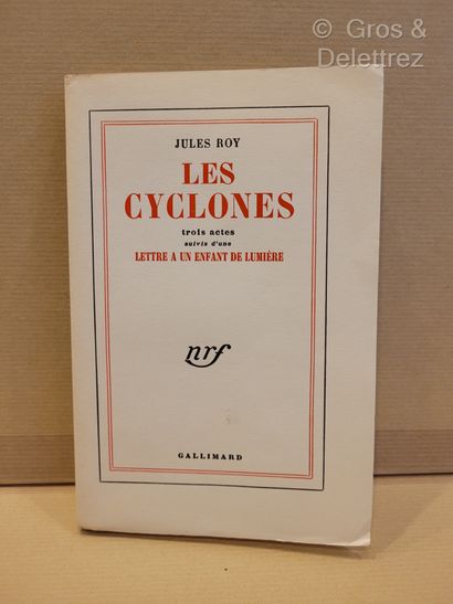 null [Exemplaires de Pierre Fresnay] Jules ROY.



Les Cyclones, trois actes suivis...