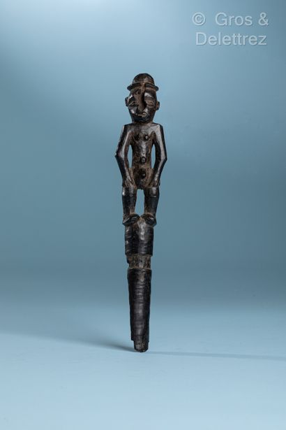 Object : Top of cane carved with a man with...