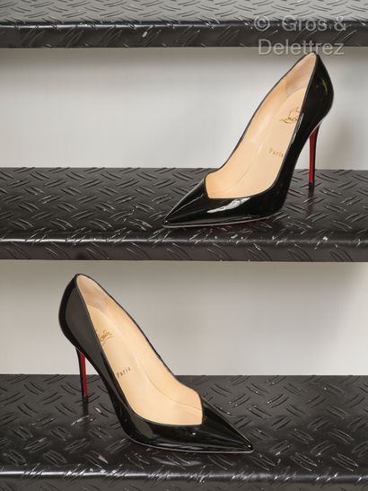 null Christian LOUBOUTIN - Pair of "Completa" patent leather pumps in black patent...