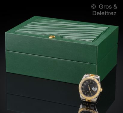ROLEX Oyster Perpetual Datejust Ref 116233 circa 2005 - Steel and yellow gold watchband....