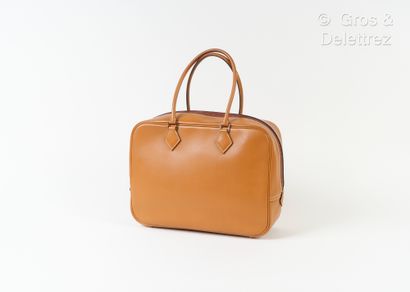 HERMES Paris made in France Year 2013 - "Plume" bag 32 cm in patinated natural calfskin,...