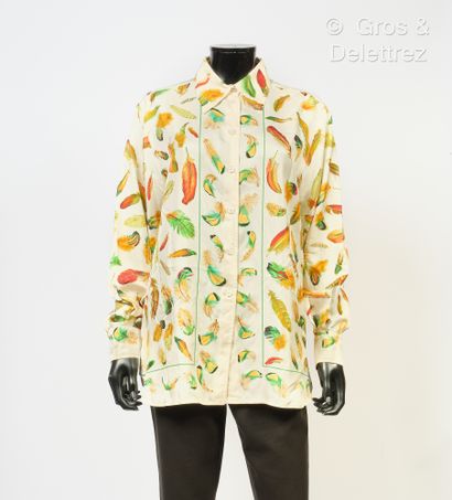HERMES Paris Made in France Silk twill shirt printed "Feathers", small collar, single...
