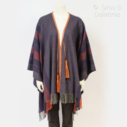 HERMES Sellier Cape-poncho « Rocabar» en lainage Mérinos et cachemire dans les tons...