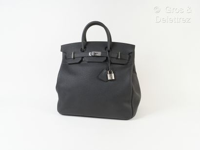 HERMES Paris made in France Year 2019 - Bag "Haut à Courroies" 40 cm in black Clemence...