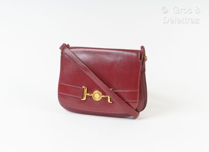 HERMES Paris made in France Year 1980 - 28 cm bag in red box H, gold plated buckle...