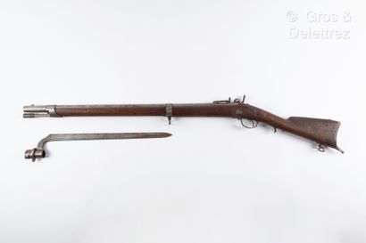 null Rifle of rampart with percussion, dated of 1840; lock of the Manufacture of...