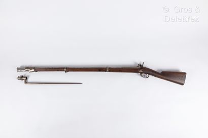 null Percussion rifle model 1842 T; lock of the National Manufacture of Tulle; with...