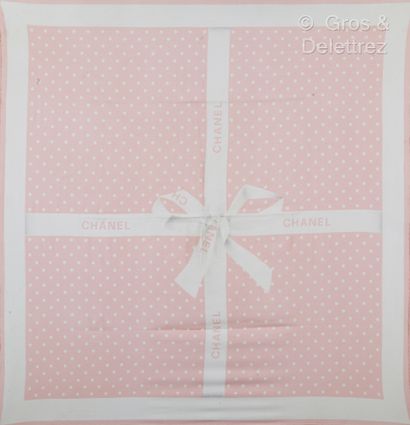 CHANEL Pink muslin crepe square with ivory weight, featuring a ribbon with the name...