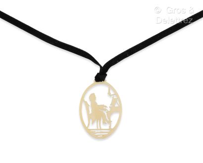 null Pendant in carved bone and openwork representing Mozart at the piano. It is...