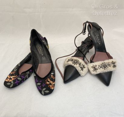 null CHARLES & KEITH Collection Lot composed of a pair of black resille ballerinas...