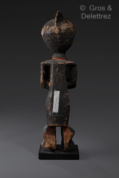 null 
Statue féminine 




Mambila 




Nigeria




Haut : 51 cm
