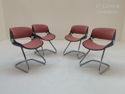 null Etienne FERMIGIER (1932 - 1973) 


Suite de quatre chaises, structure en metal...