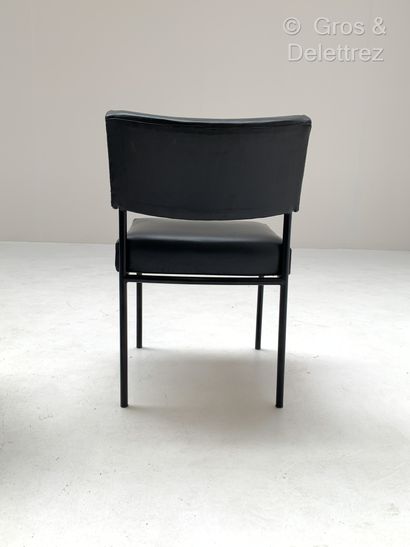 null 
Joseph-André MOTTE (1925-2013)






Suite de quatre chaises modèle "764",...
