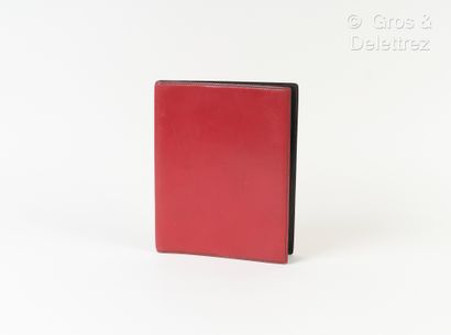 null HERMES Paris made in France - Agenda cover in red box, black lining. Good condition...