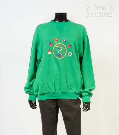 null HERMES Paris made in France - Green cotton sweatshirt, round neckline highlighted...