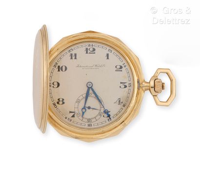 INTERNATIONAL WHATCH & CO Pocket watch in yellow gold (14 K), white dial with Arabic...