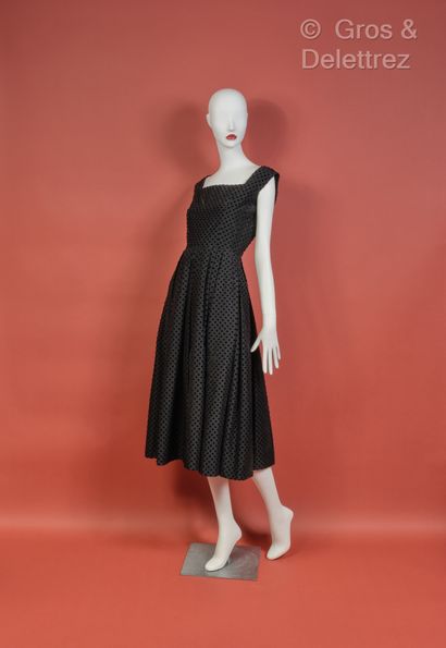 Christian DIOR Paris n°887011 Robe longue à bretelles du soir à motif de poids en...