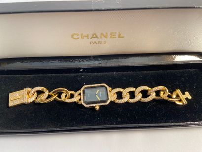 CHANEL Swiss made « Première » Bracelet-montre en or jaune 750 millièmes entièrement...